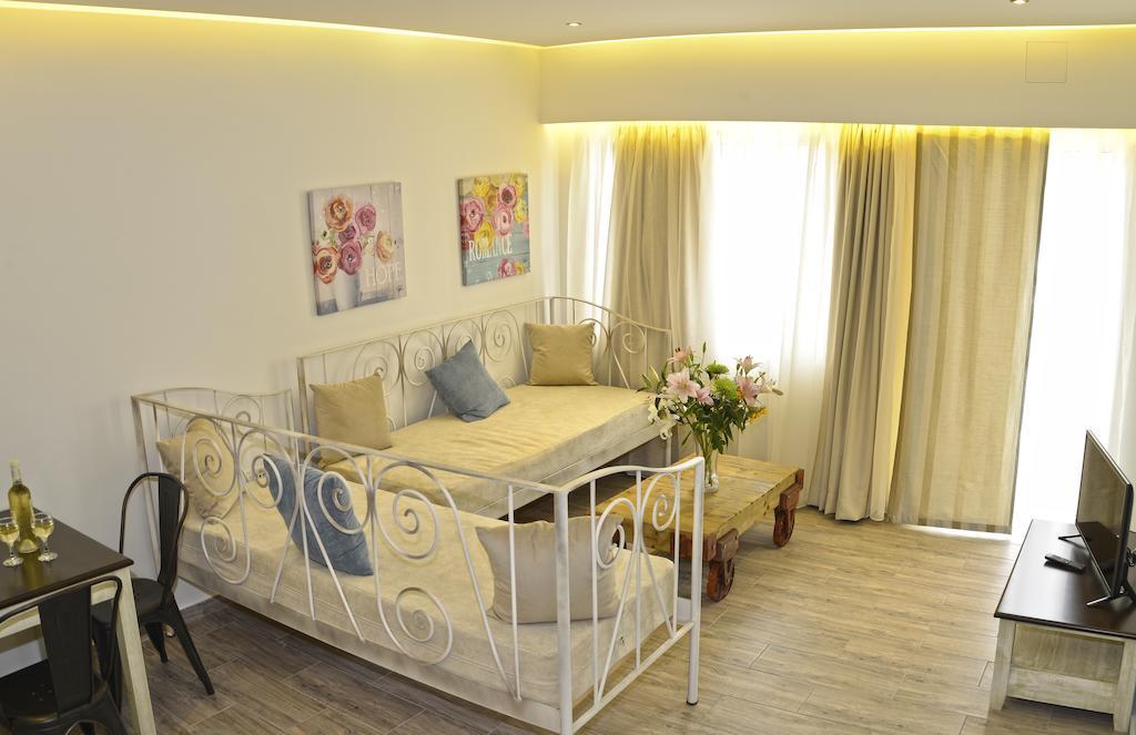 Princess Irini Sea Front Aparthotel Rethimno Eksteriør billede
