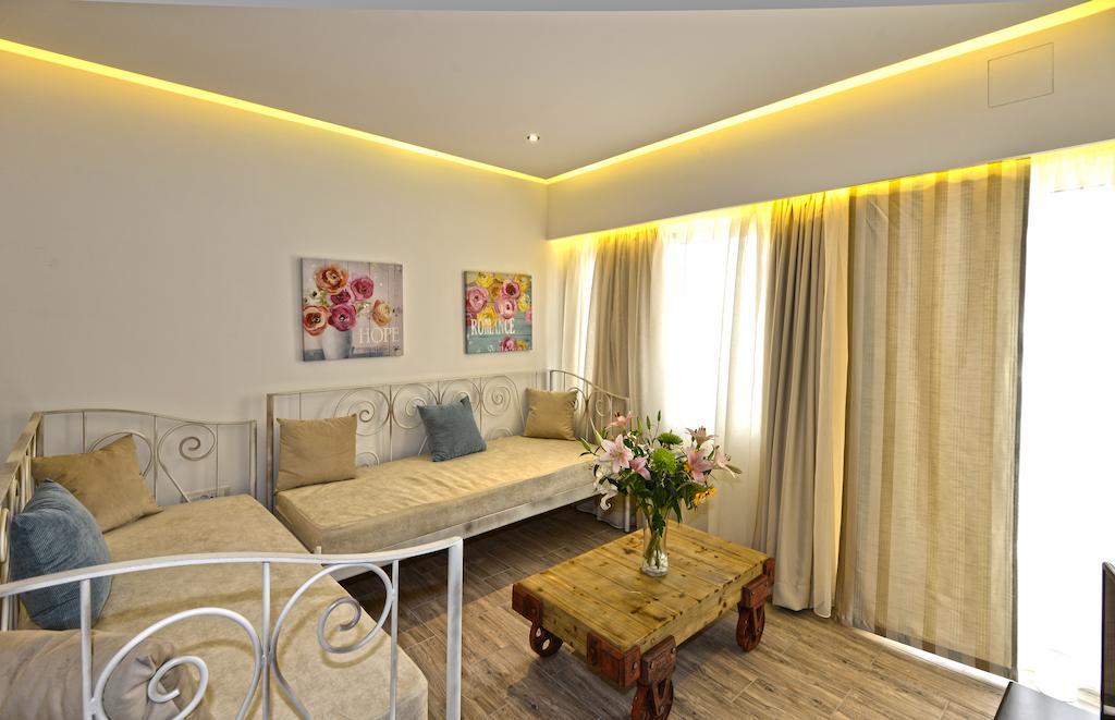 Princess Irini Sea Front Aparthotel Rethimno Værelse billede